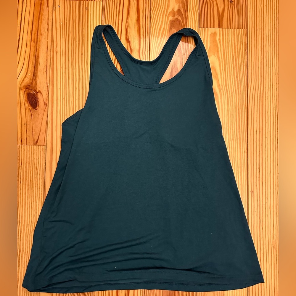 NWT Old Navy racer back athletic tank top